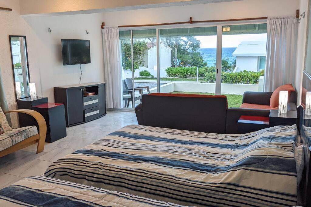 Cancun Oceanfront, Entire Apartment Bagian luar foto