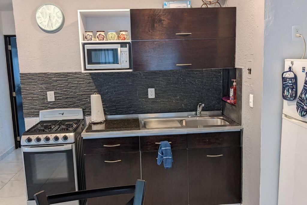 Cancun Oceanfront, Entire Apartment Bagian luar foto
