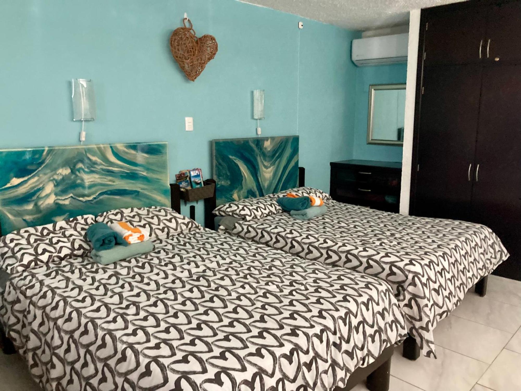 Cancun Oceanfront, Entire Apartment Bagian luar foto